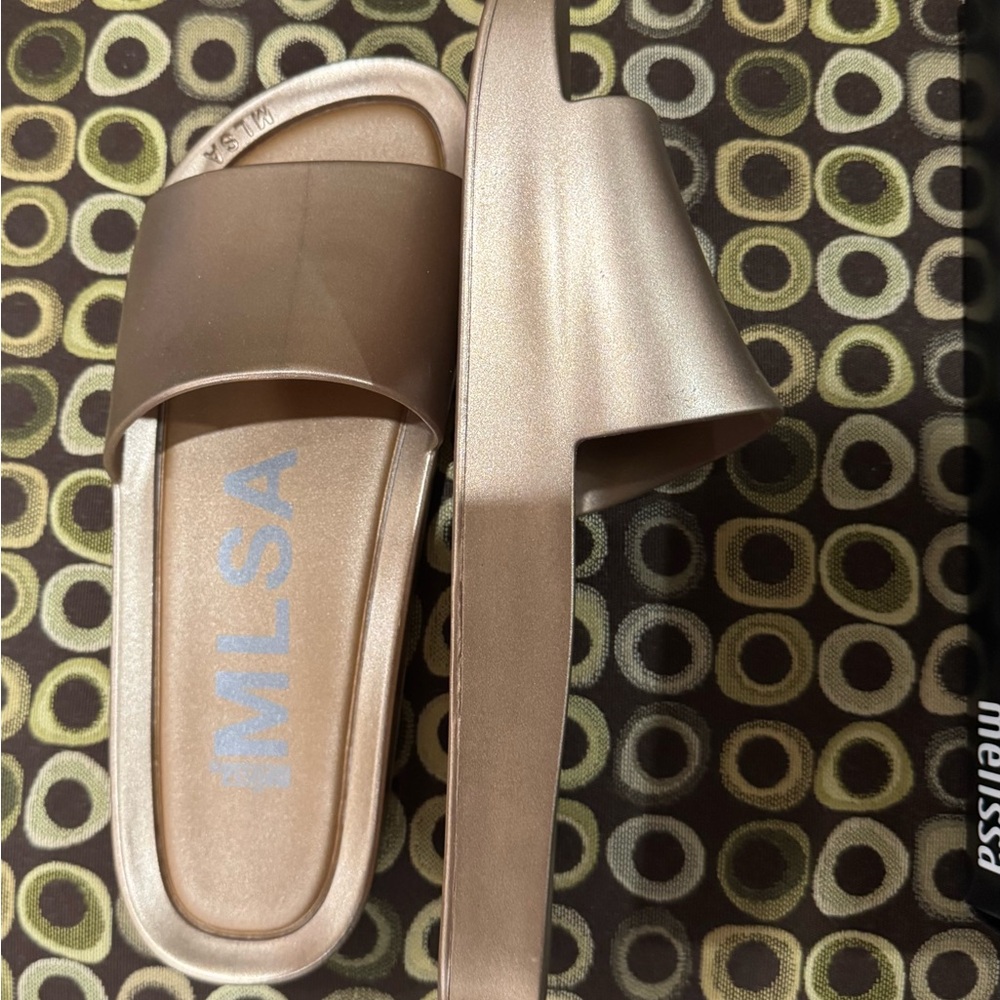 NWT Melissa Shimmering Gold Slides - Picture 3 of 7